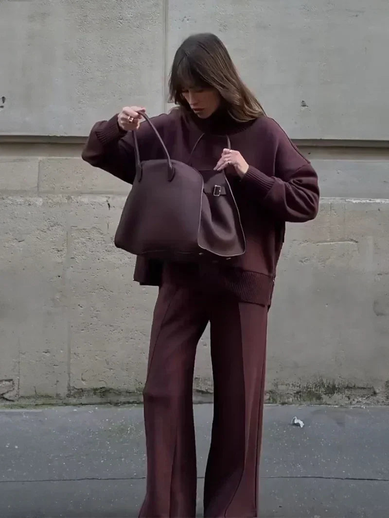 Serena | Conjunto Completo en Felpa Amplia