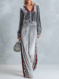 Jumpsuit de terciopelo con rayas plateadas y ribete de leopardo