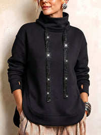 Sudadera elegante con cuello vuelto y cordón de diamantes de imitación